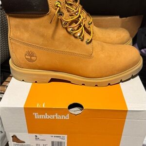 Timberland Men's Honey Wheat Nubuck 6-Inch Lace-Up Work Boots